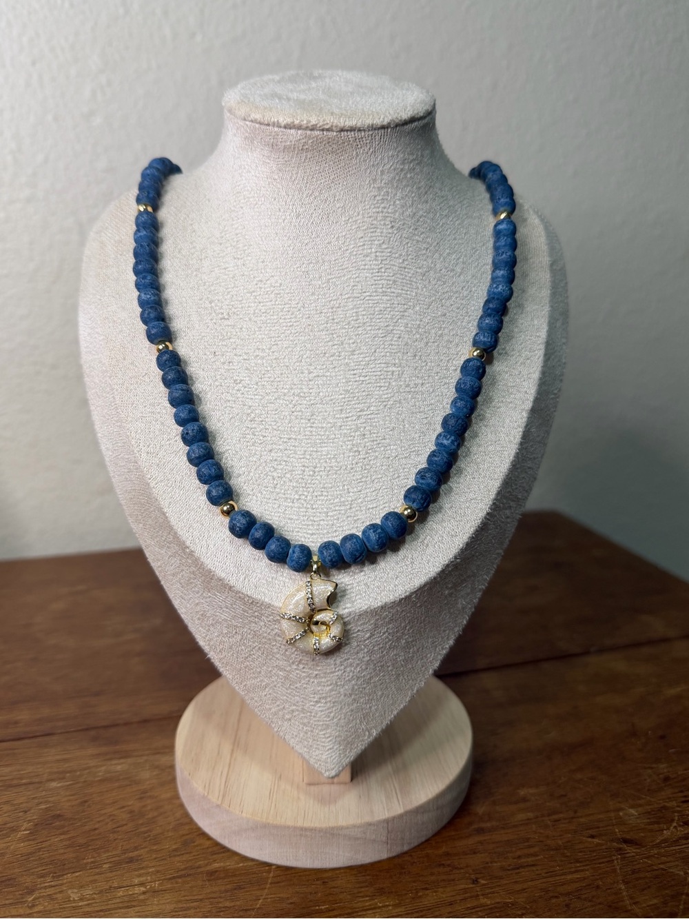 ARTISAN Handmade Genuine Blue Coral Beaded Necklace with Shell Design Pendant